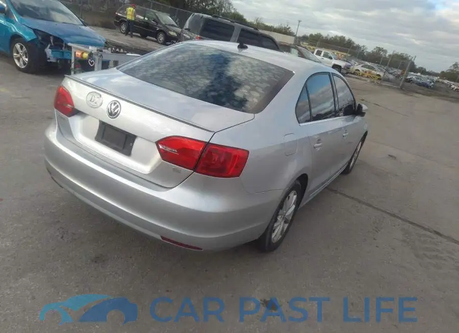 3VWD17AJ6EM376606# 4