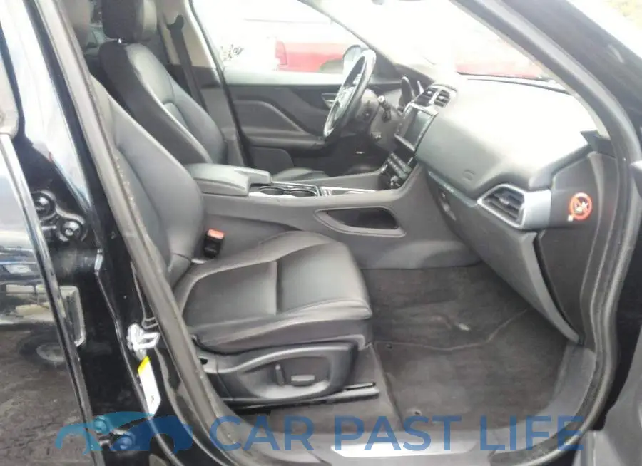 SADCJ2BV9HA882097# 5