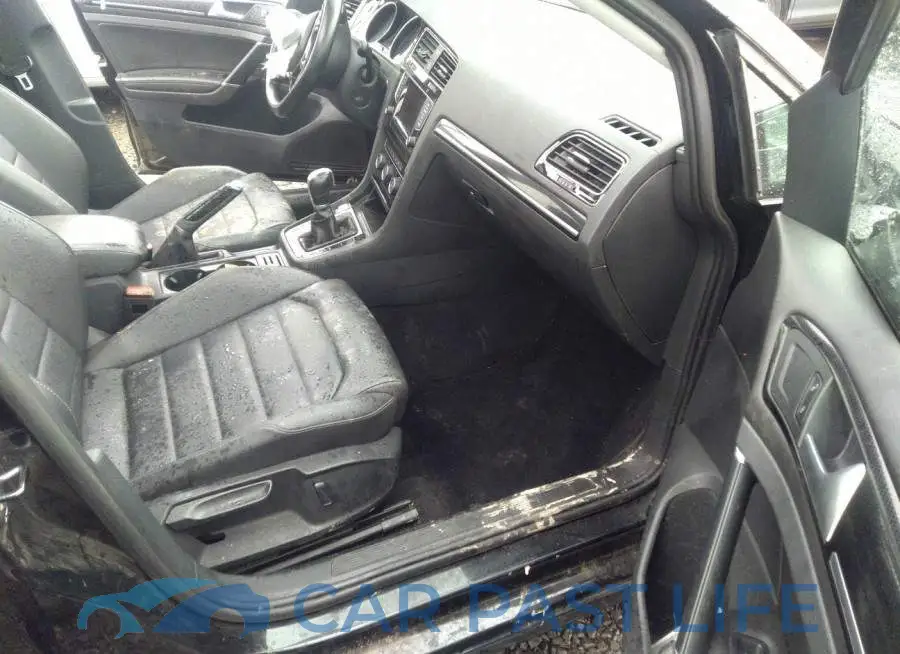 3VW2A7AUXFM052013# 5