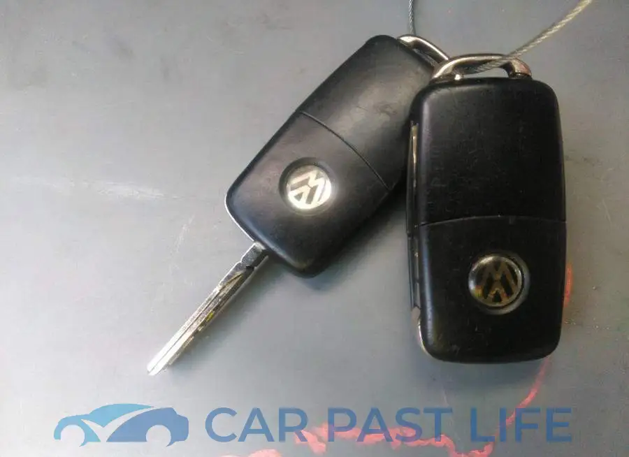 3VW7T7AT1DM825178# 11