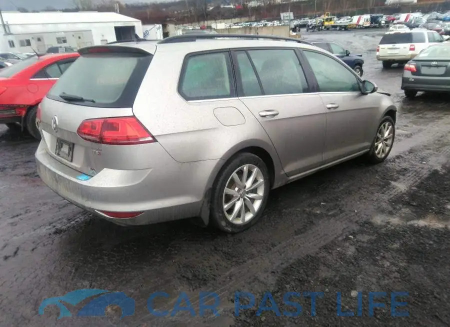 3VWC17AU3GM513929# 4