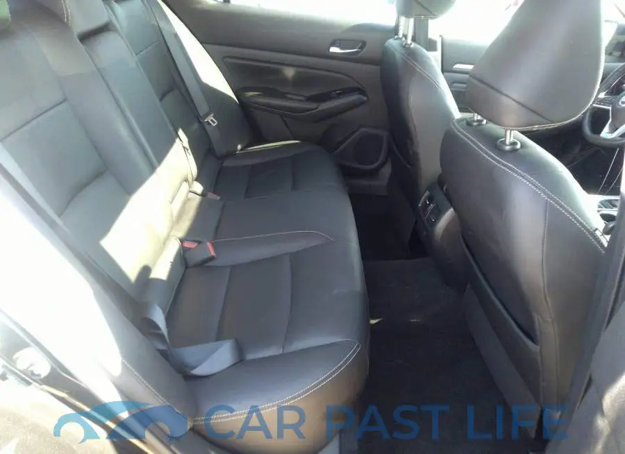 1N4BL4FW8LC141653# 8