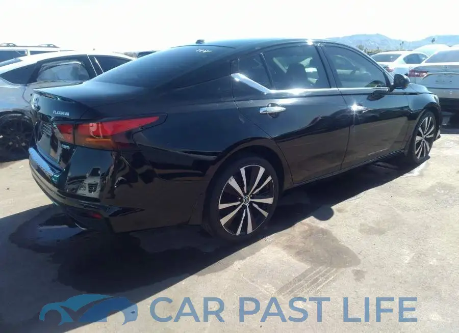 1N4BL4FW8LC141653# 4