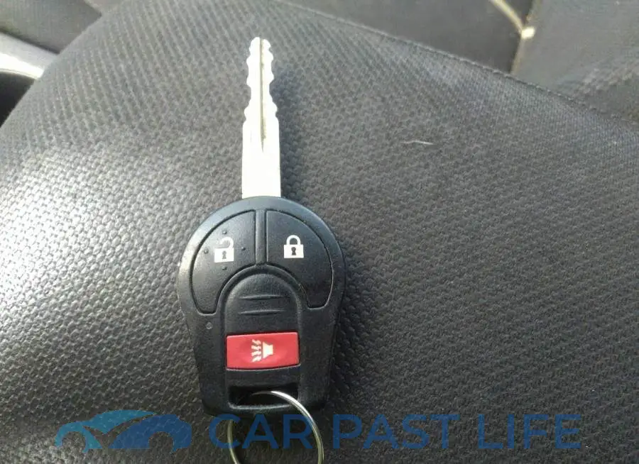 JN8AS5MV9DW637526# 11