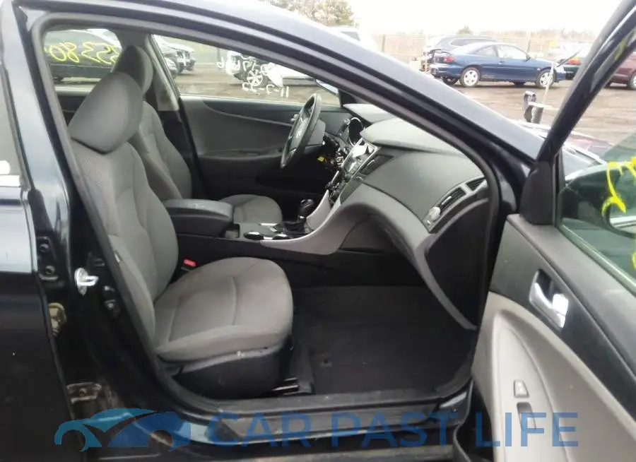 5NPEB4AC0DH685898# 5