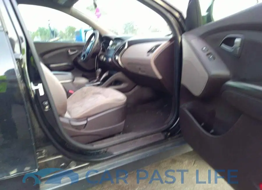 KM8JT3AF4FU106139# 5