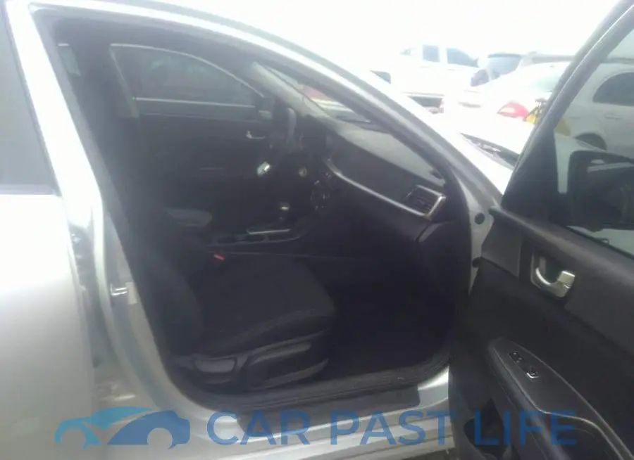 5XXGT4L30KG355366# 5
