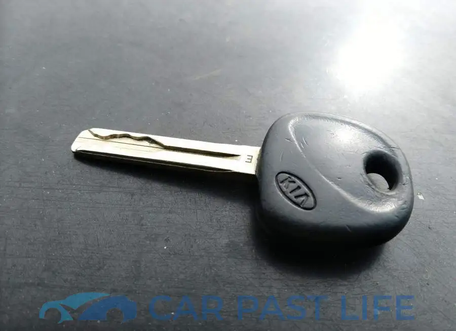 KNADM4A38D6099706# 11