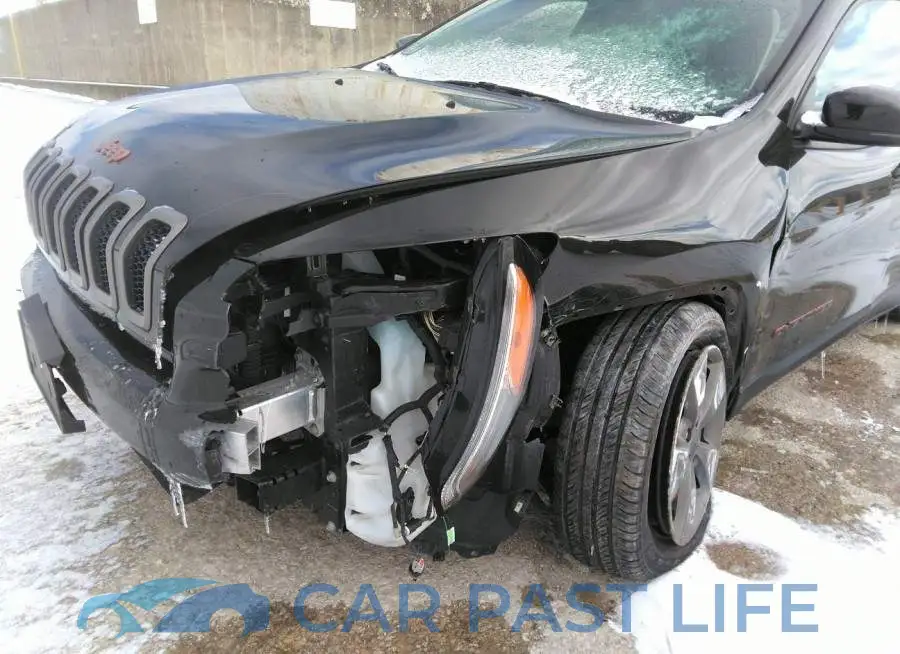 1C4PJLCS6GW275146# 6