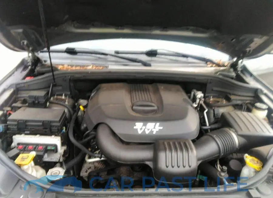 1C4RJFBG4DC502189# 10