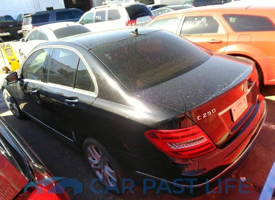 WDDGF4HB1DR257718# 3