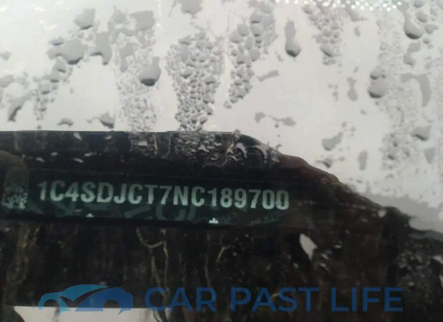 1C4SDJCT7NC189700# 9