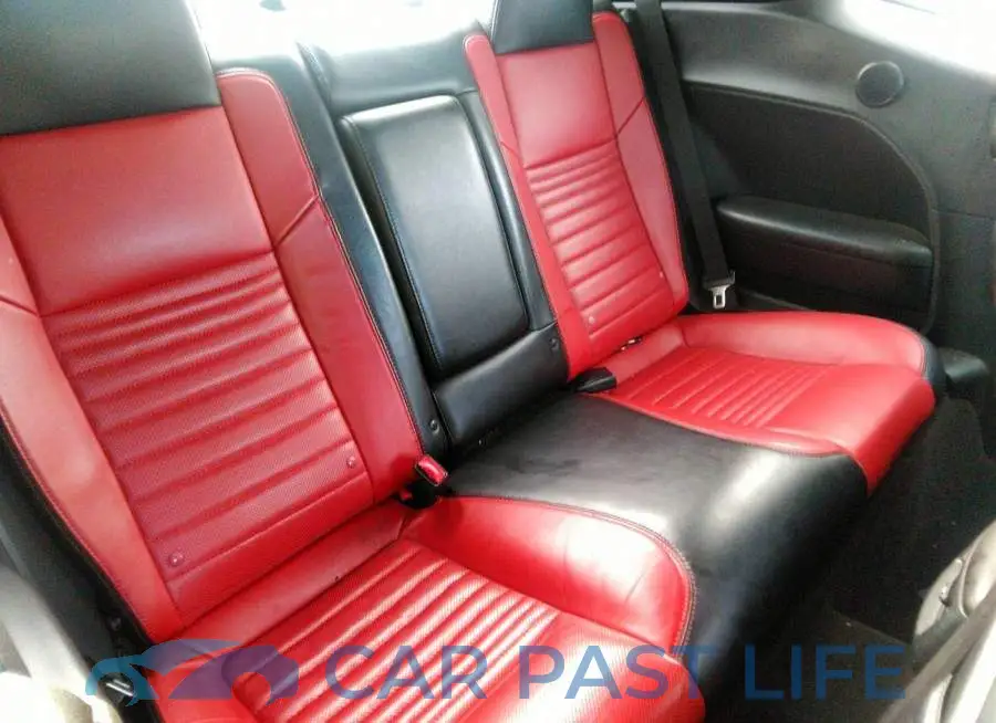 2C3CDZBTXFH878055# 8
