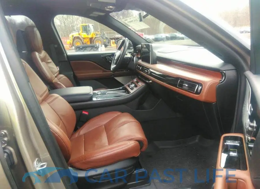 5LM5J7XC2MGL06277# 5
