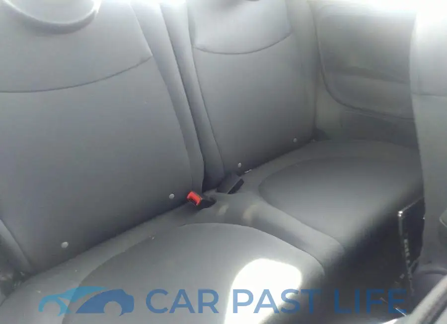 3C3CFFAR2FT681886# 8