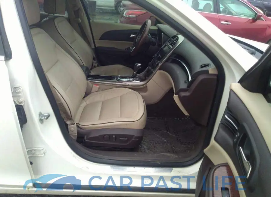 1G11J5SX8DF200421# 5