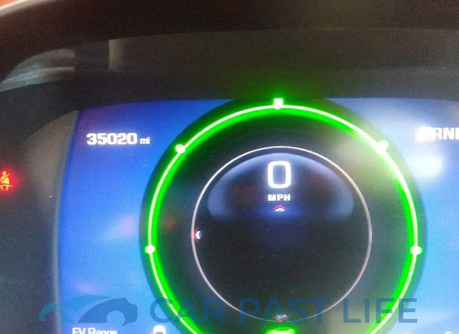 1G1RC6S54JU143238# 7