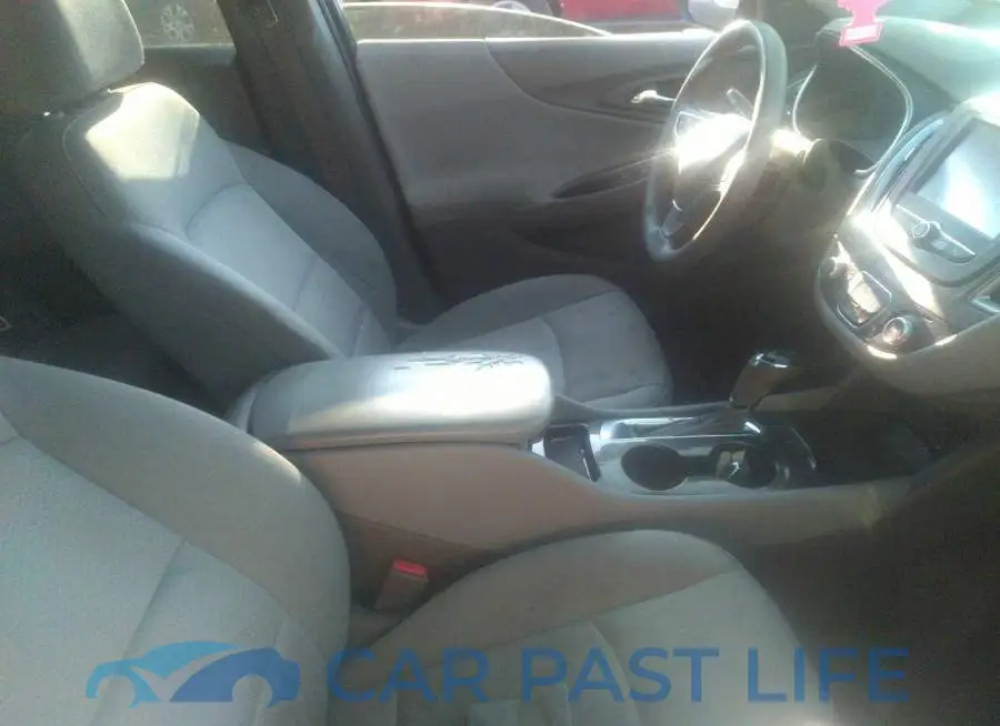 1G1ZB5ST5JF222109# 5