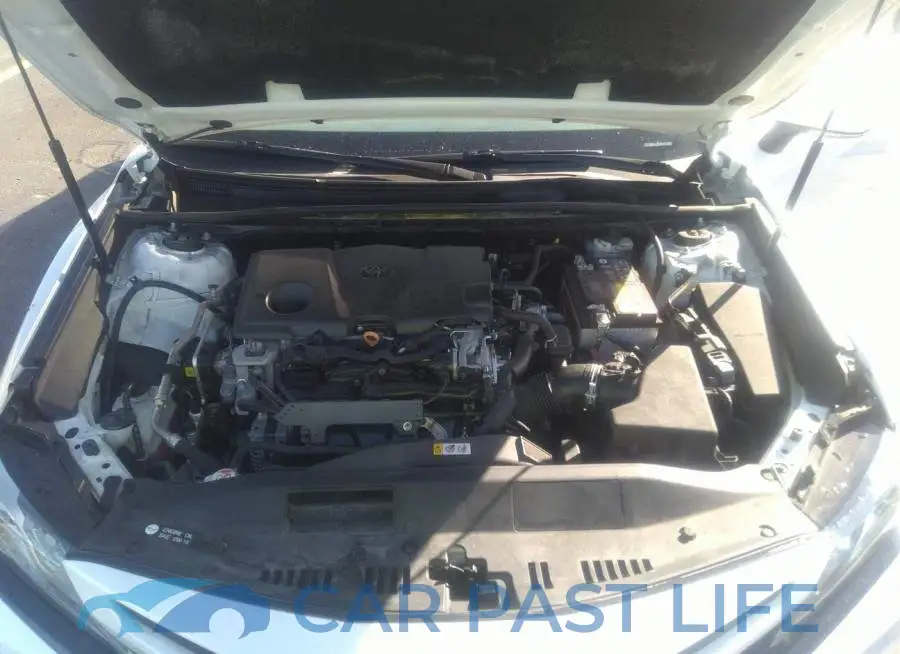 4T1B61HK2KU748159# 10