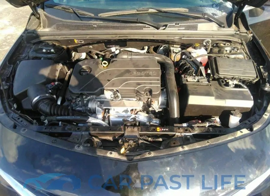 1G1ZD5ST3NF143523# 10