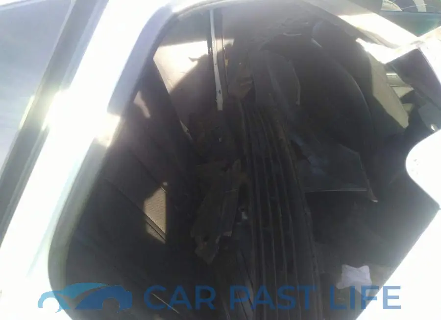 5XXGT4L33HG154196# 8
