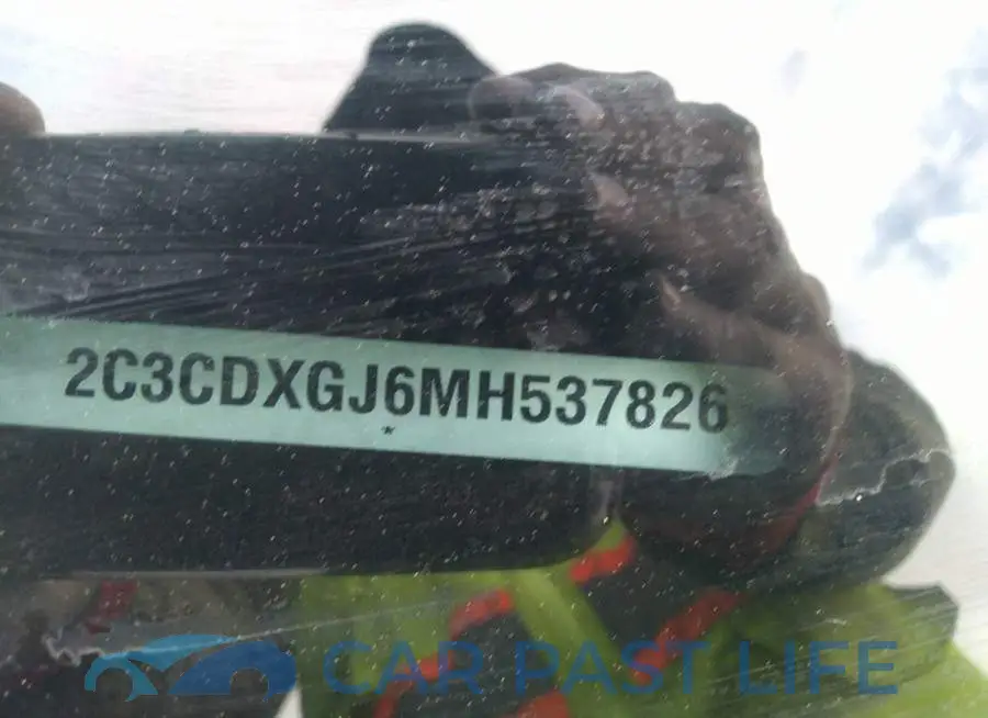 2C3CDXGJ6MH537826# 9