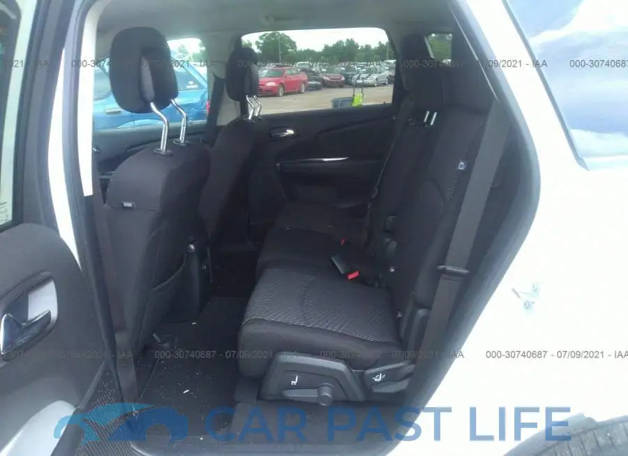 3C4PDCAB1LT207444# 8