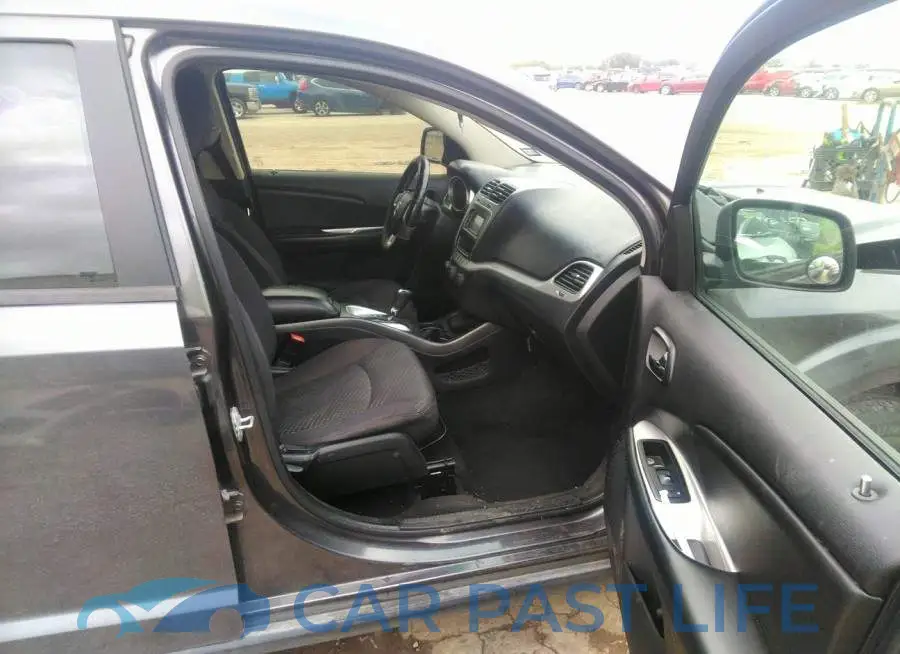 3C4PDCAB8ET268549# 5