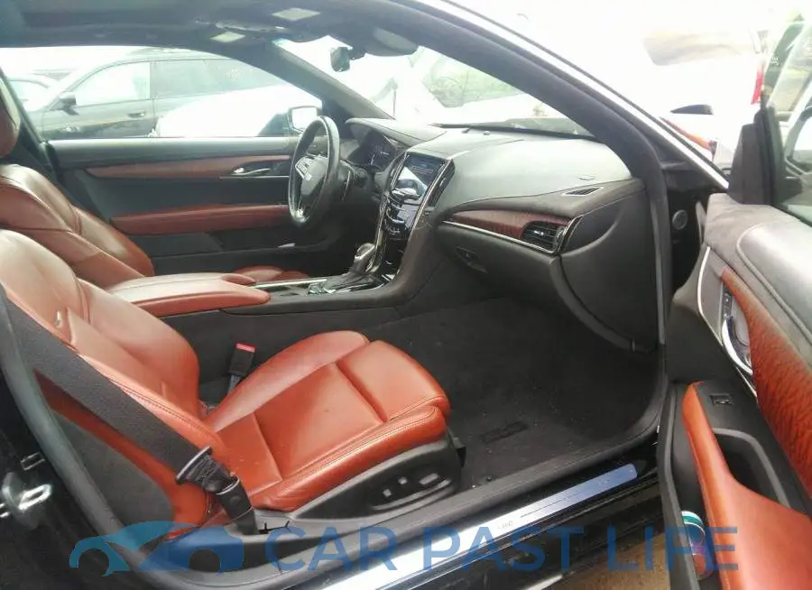1G6AH1RX5H0131782# 5