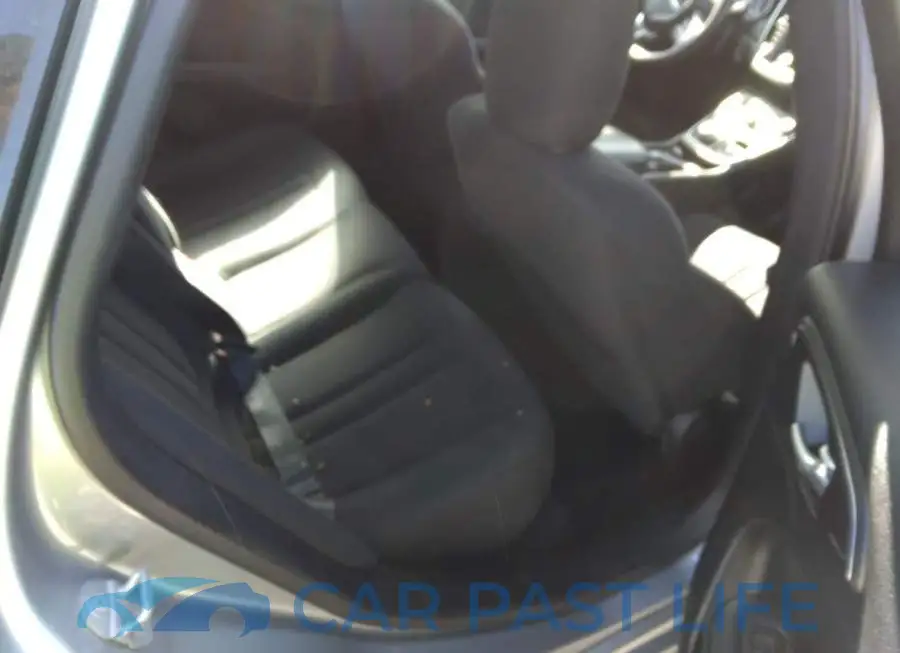 1C3CCCAB9FN574764# 8