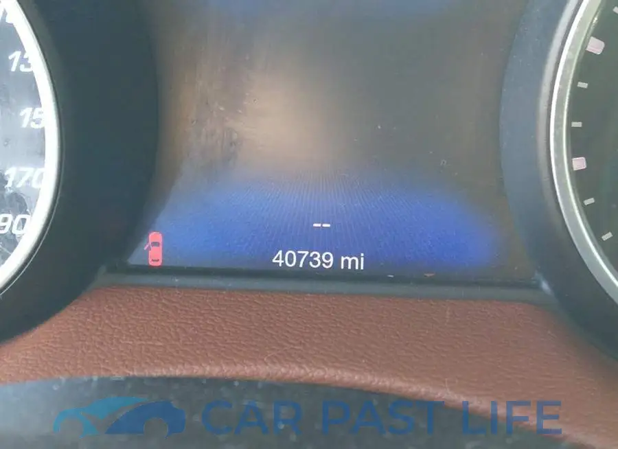 ZN661YUS0HX239387# 7
