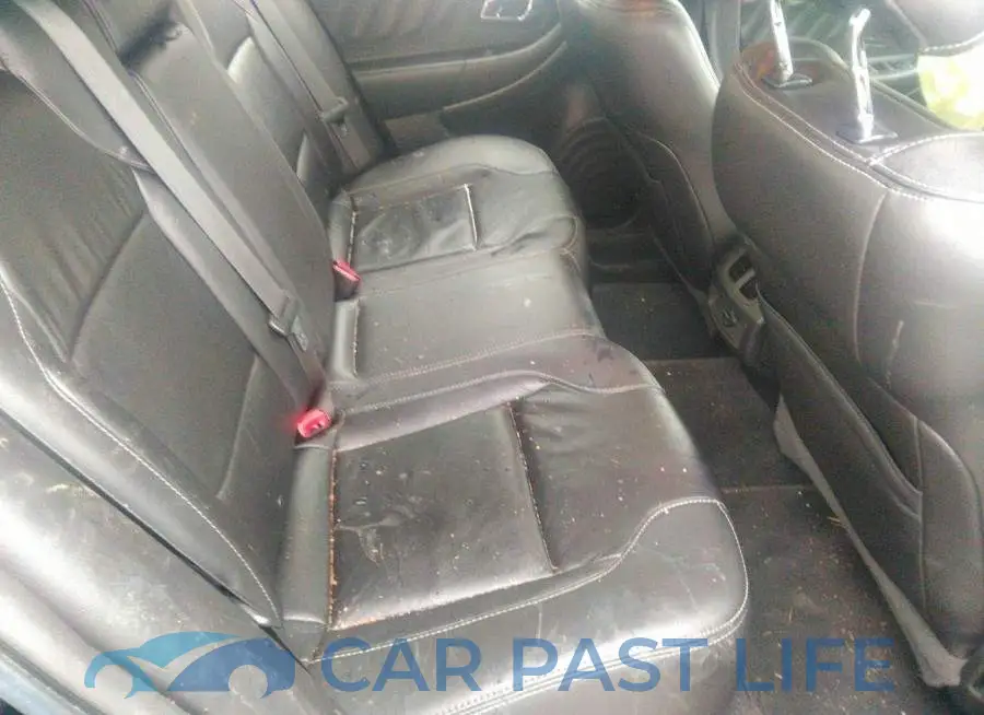 1FAHP2E89GG130987# 8