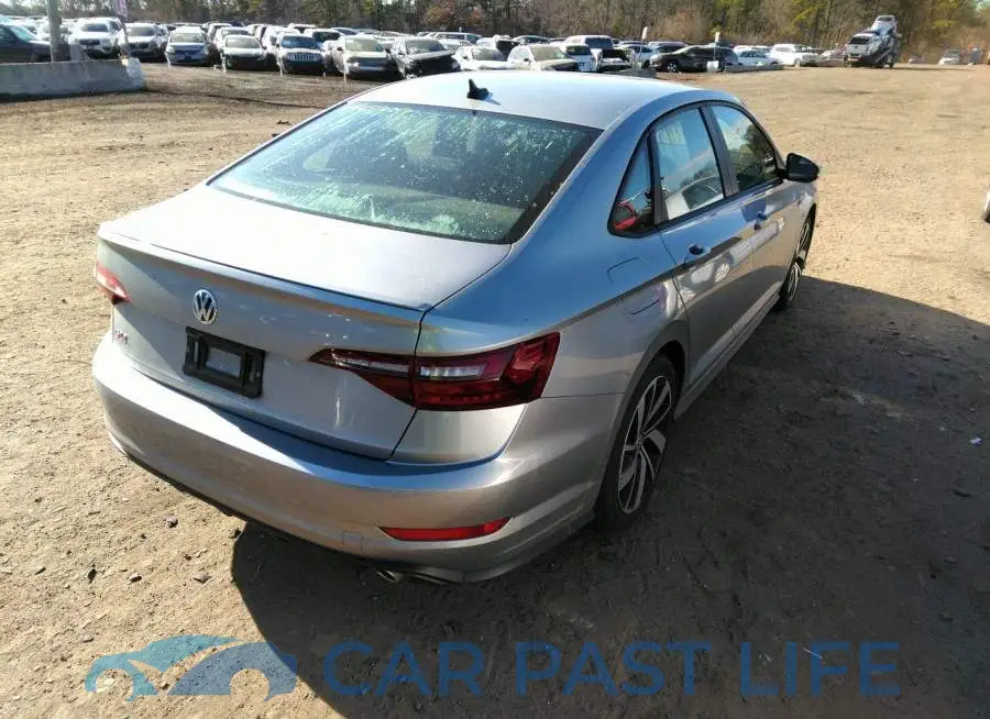 3VW5T7BU1MM012034# 4