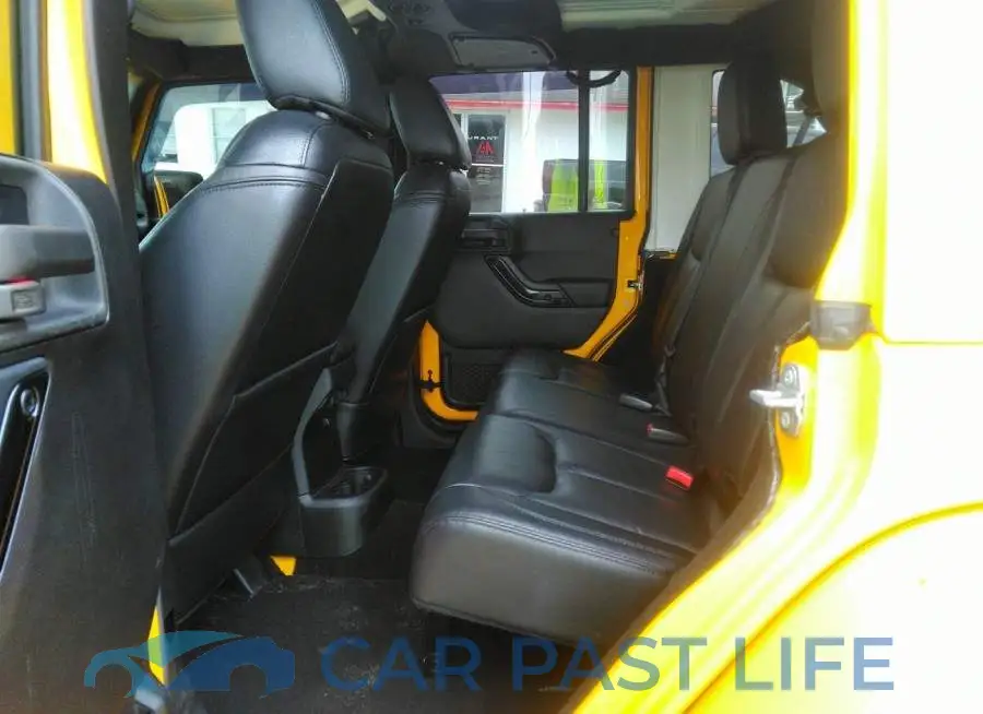 1C4BJWEG5FL692875# 8