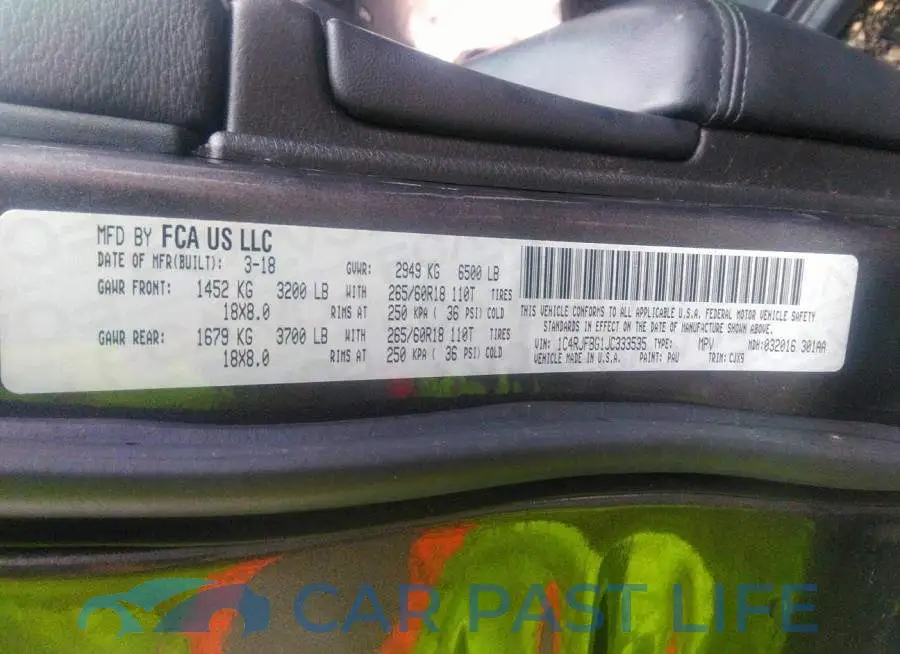 1C4RJFBG1JC333535# 9