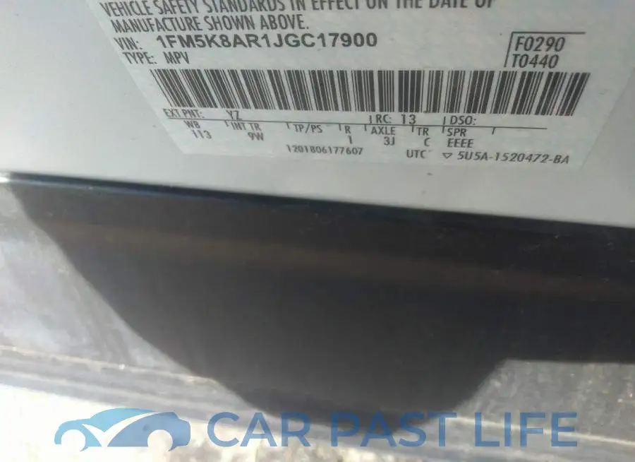 1FM5K8AR1JGC17900# 9