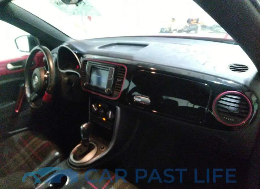3VWF17AT9HM601826# 5