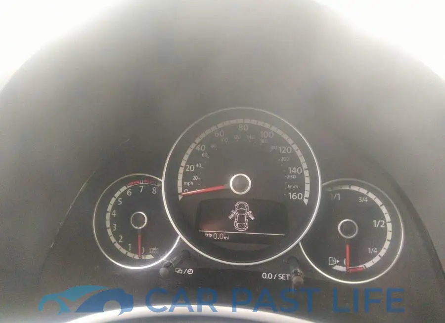 3VWJP7AT5DM689325# 7