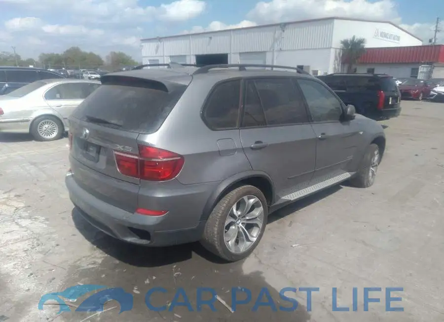 5UXZV8C56D0C16375# 4