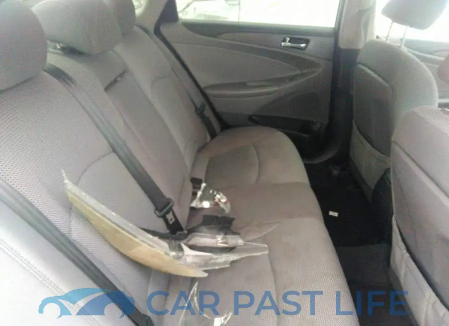 5NPEB4AC8DH725709# 8