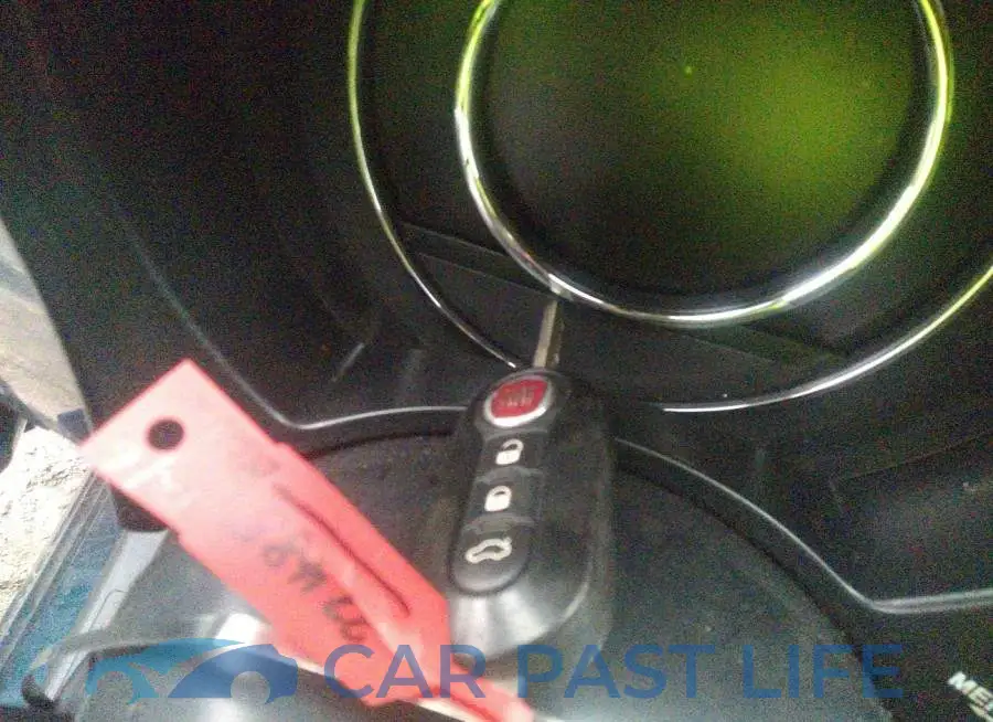 3C3CFFBR8FT593956# 11