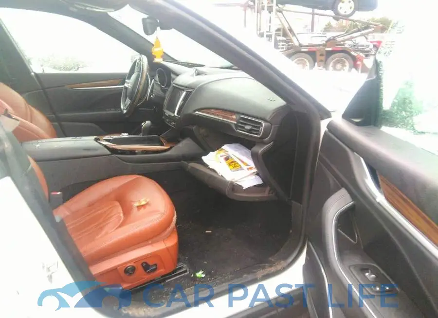 ZN661YUA6HX250398# 5
