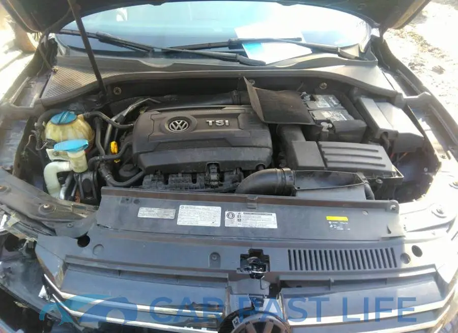 1VWAT7A38EC102744# 10