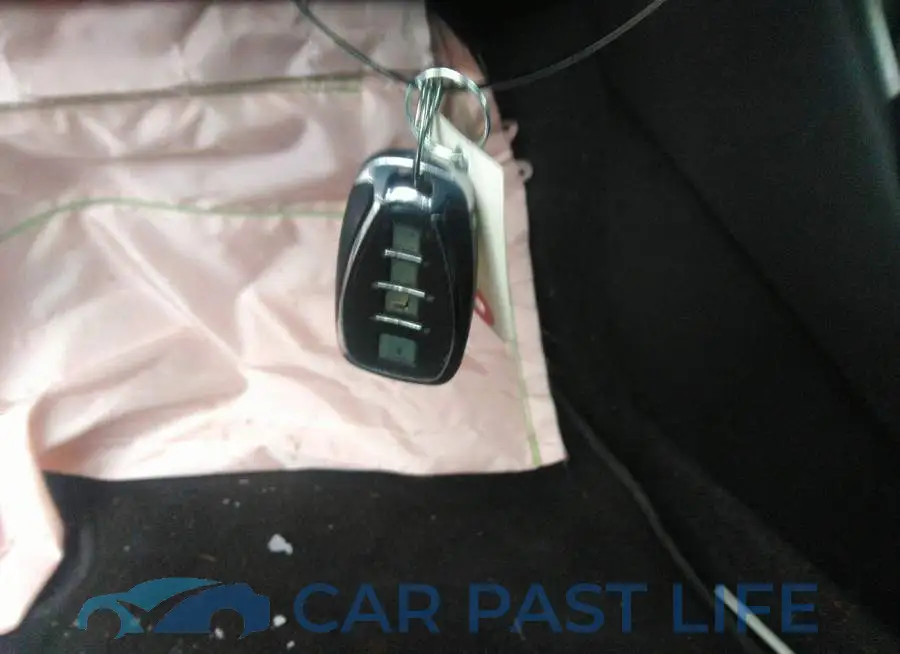 1G1ZB5STXJF133328# 11