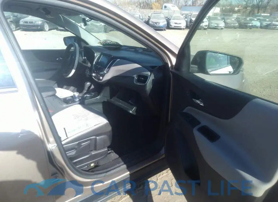 3GNAXHEV2JL378979# 5