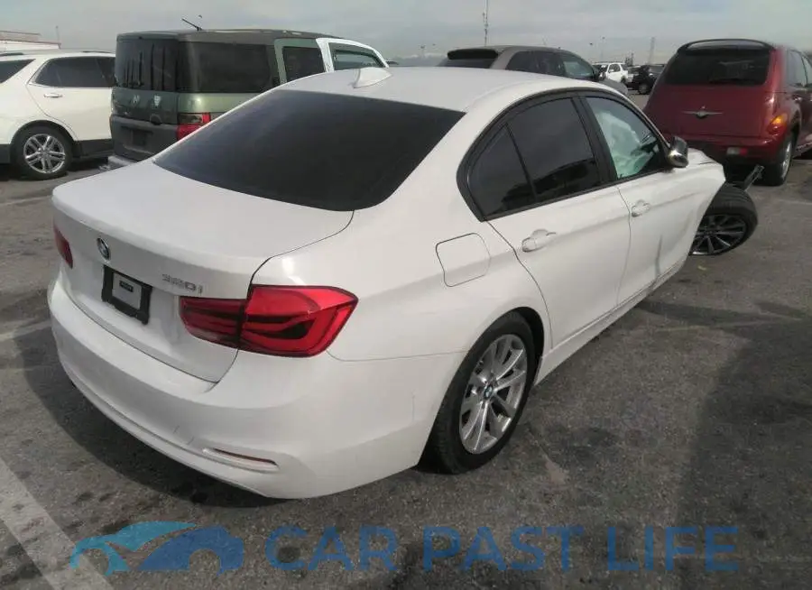 WBA8A9C33HK620543# 4