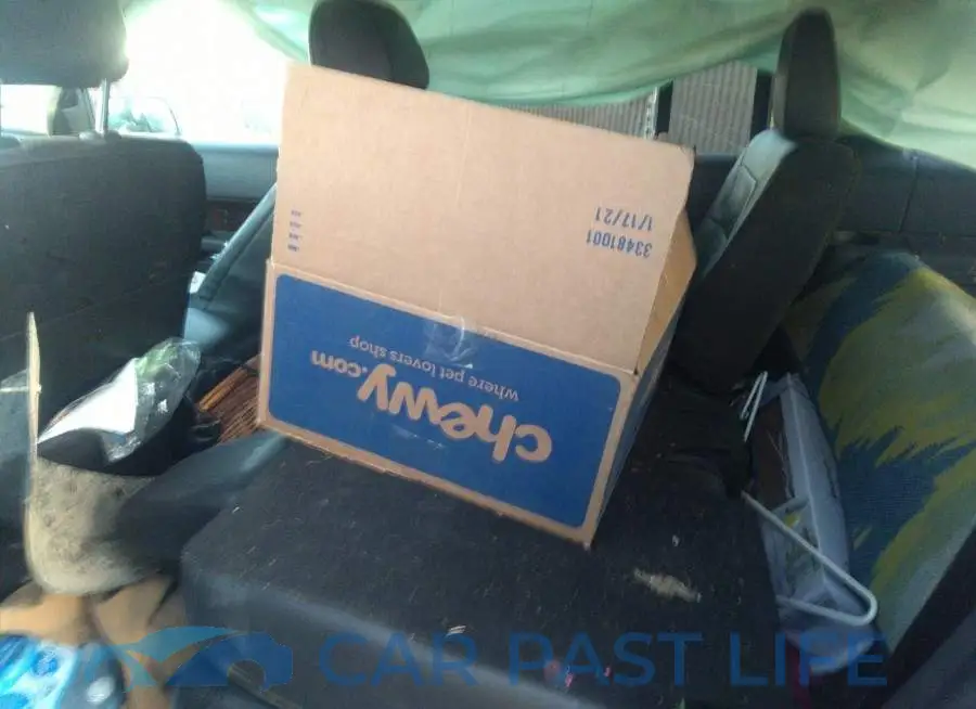 2FMHK6D81EBD17027# 8