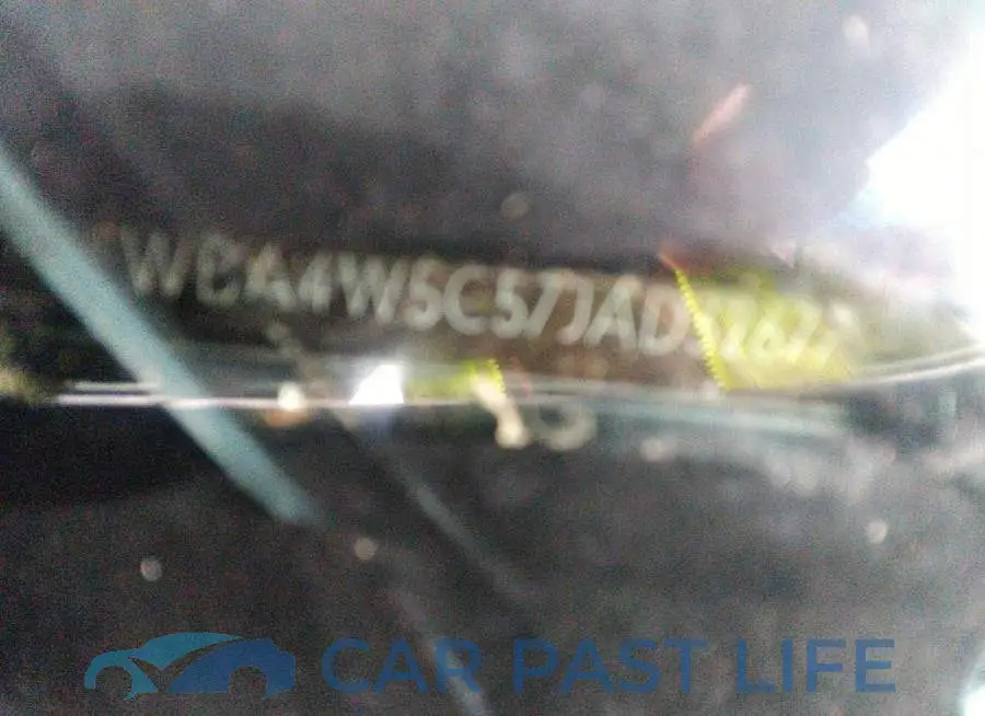 WBA4W5C57JAD32677# 9