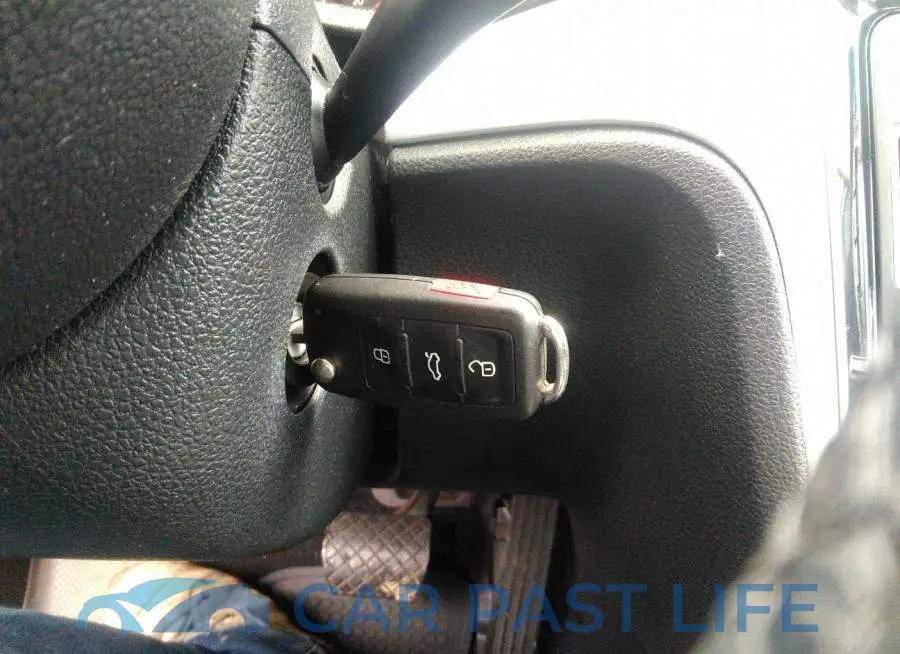 1VWBP7A30DC049092# 11