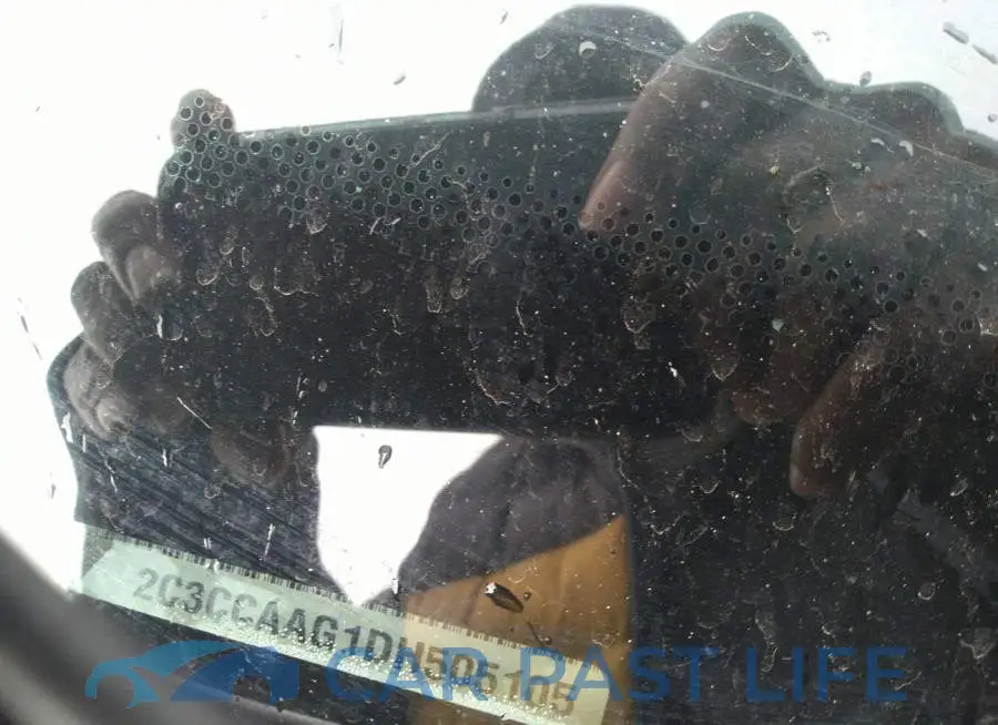 2C3CCAAG1DH505105# 9